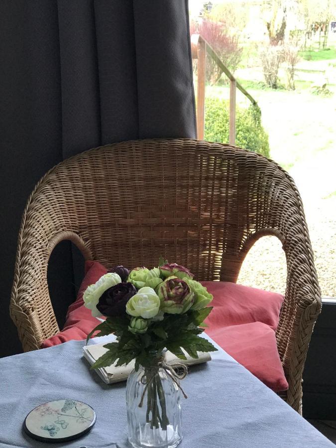 Au Balcon Du Bonheur Vila Malandry Exterior foto